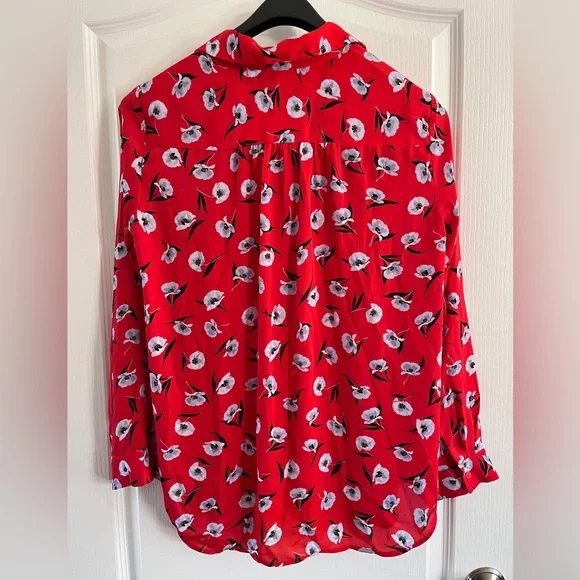 Ann Taylor Red and White Floral Blouse - L - Picture 3 of 6